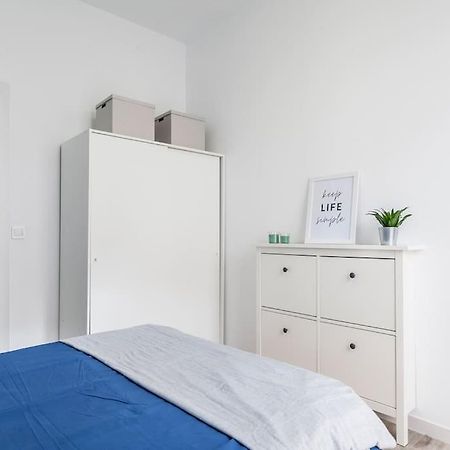 Apartamento Nuevo Cerca De La Playa Y Del Centro 瓦伦西亚 外观 照片