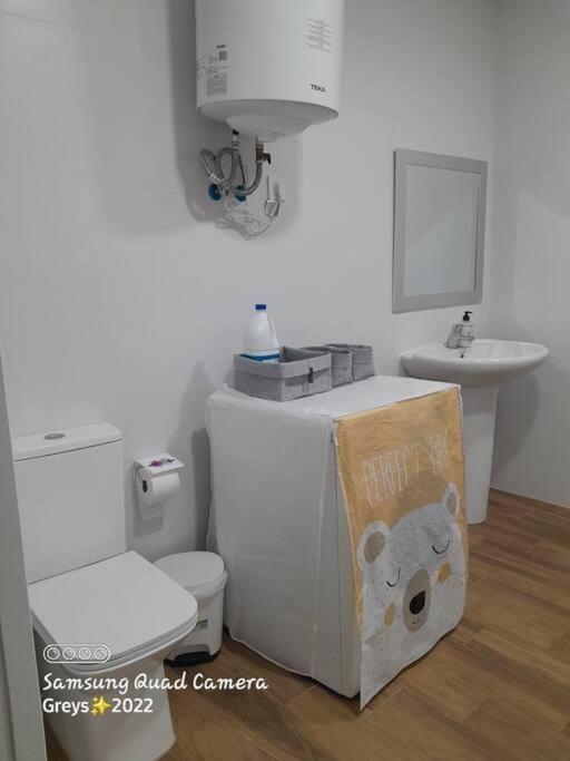 Apartamento Nuevo Cerca De La Playa Y Del Centro 瓦伦西亚 外观 照片