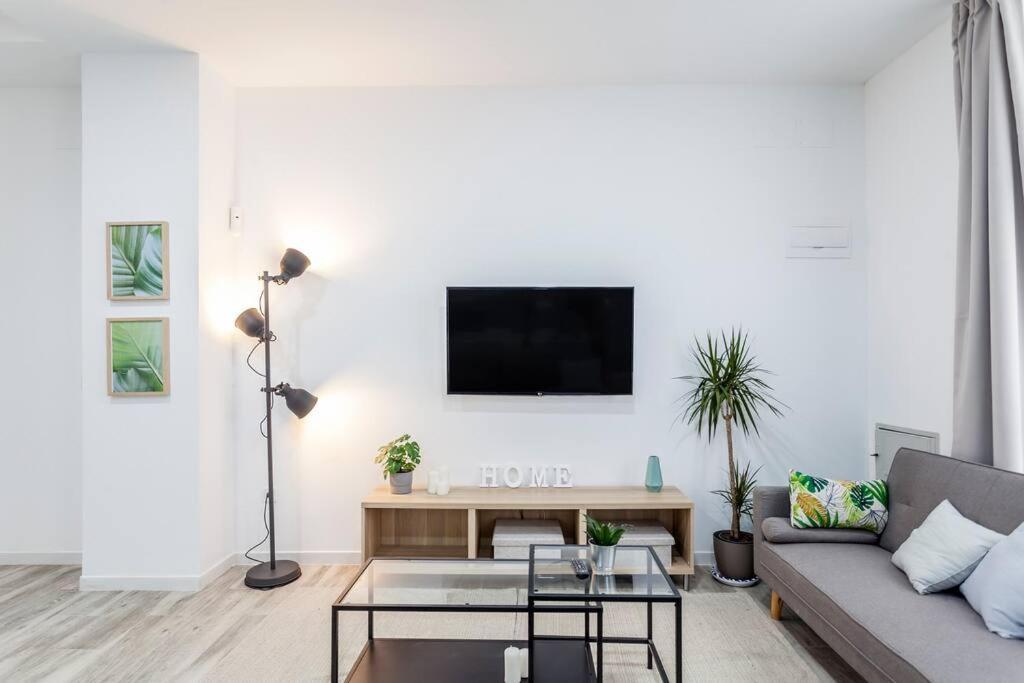 Apartamento Nuevo Cerca De La Playa Y Del Centro 瓦伦西亚 外观 照片